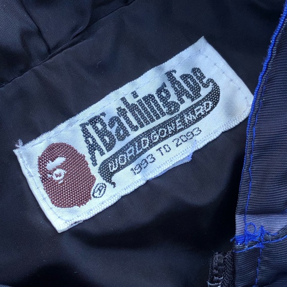 BAPE Bathing Ape Blue Camouflage Shark Hood Full-Zip Windbreaker Jacket - Picture 14 of 16